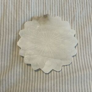 Quartz Trinket / Soap Dish